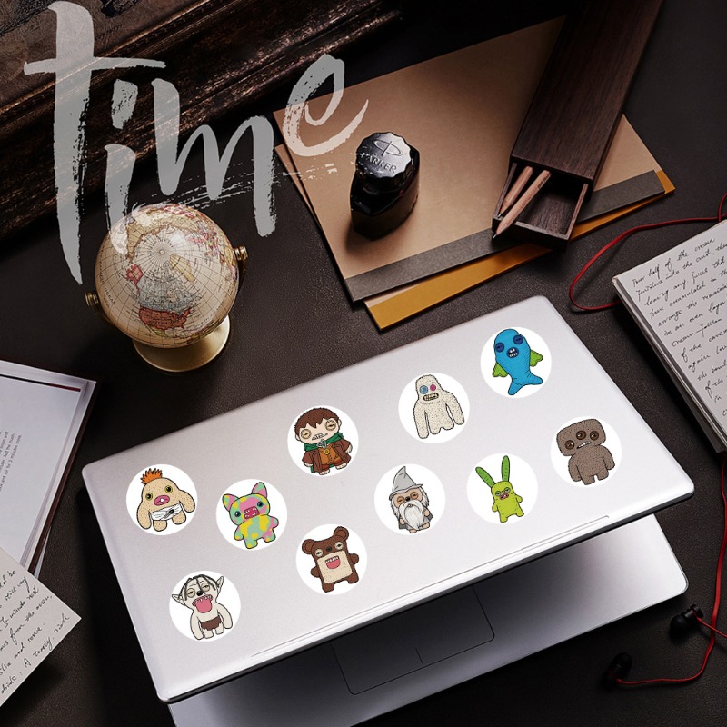 Nuovi adesivi bidimensionali F - Home Office Kit recensione e prezzo