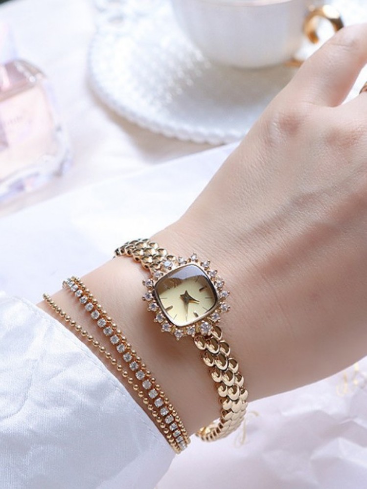 Orologio da polso da donna al  - Home Office Design Ideas recensione e prezzo