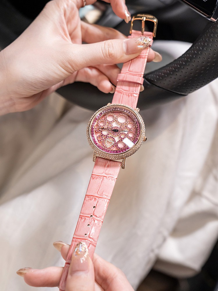 Orologio da Polso di Lusso per - Home Office Design Ideas recensione e prezzo